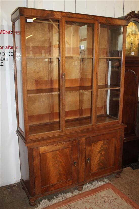 Glazed mahogany bookcase